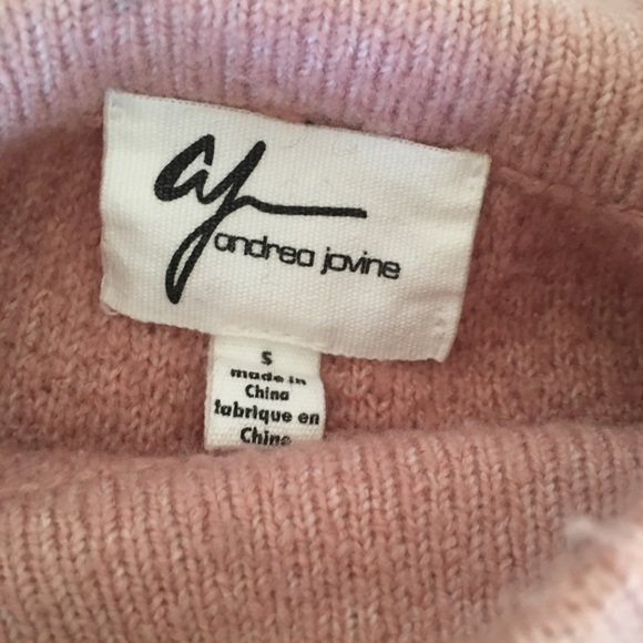 Pink mock neck sweater - Picture 3 of 3